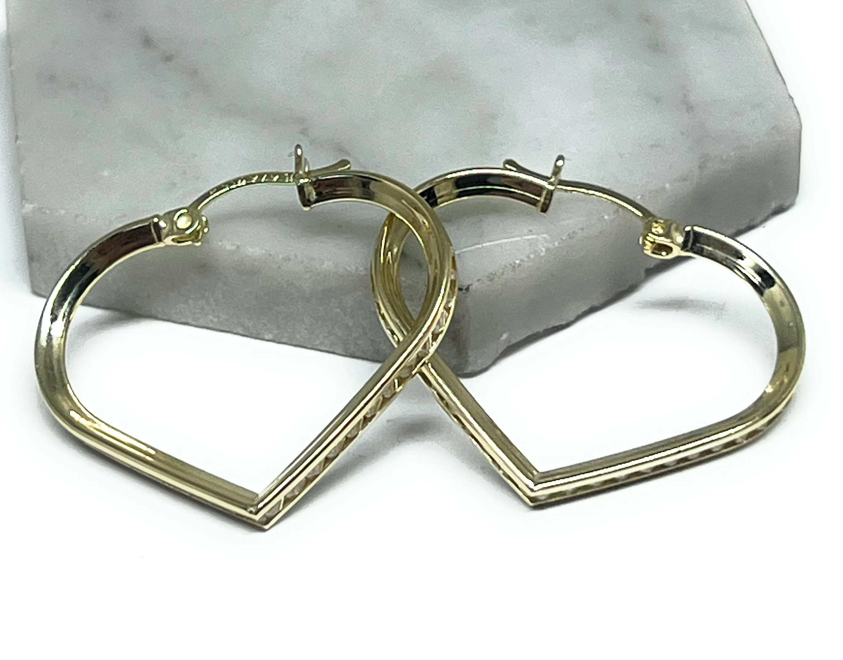 10k Solid Gold Yellow CZ Heart Hoop Earrings Arracadas (SM, MED)