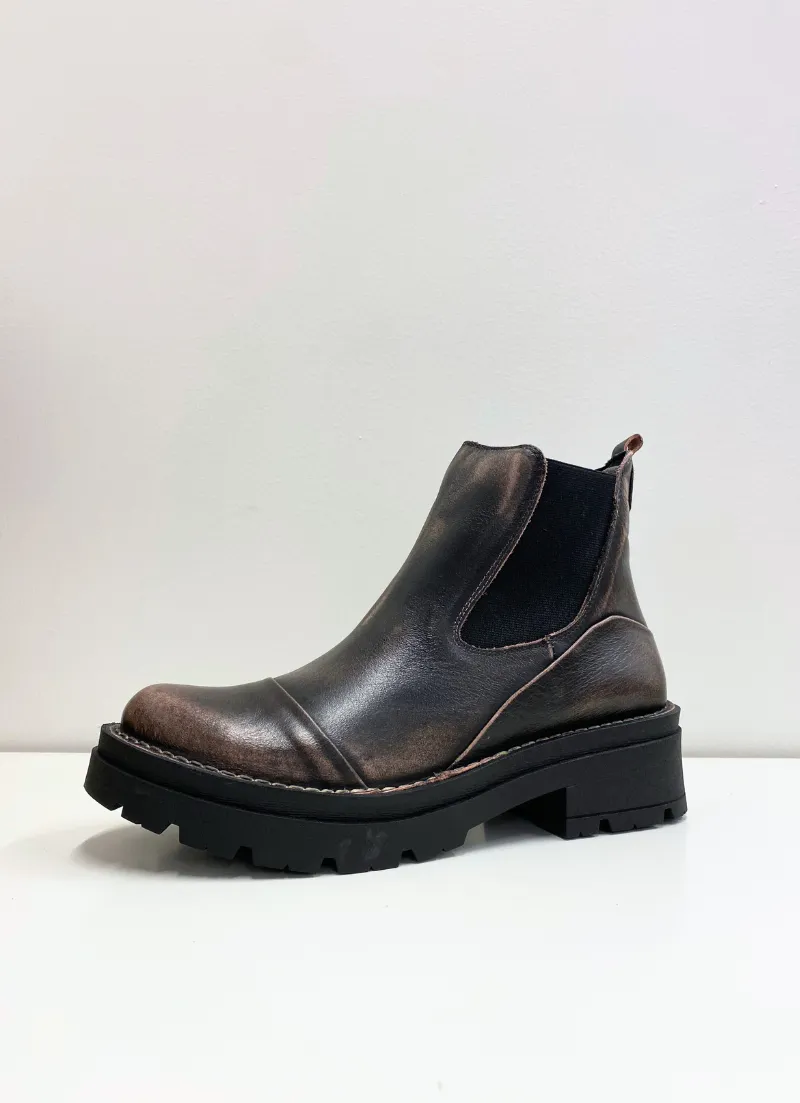 6080 Century Leather Boots