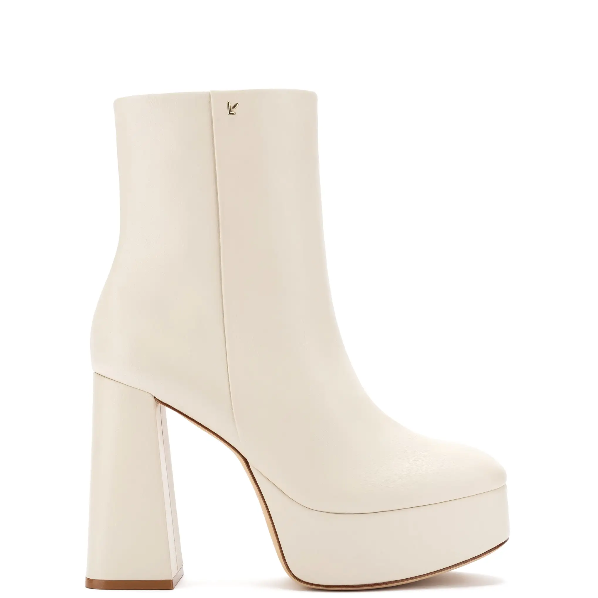 Dolly Boot In Ivory Leather