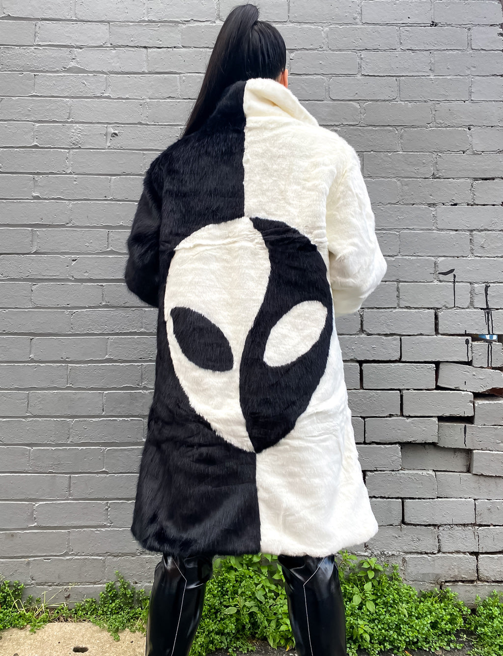 *EXCLUSIVE COLLAB* ALIENS EXIST FAUX FUR JACKET  MADE 4 U 