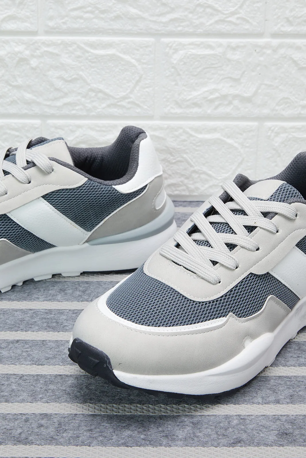 Senior Boys Grey Material Block Sneakers