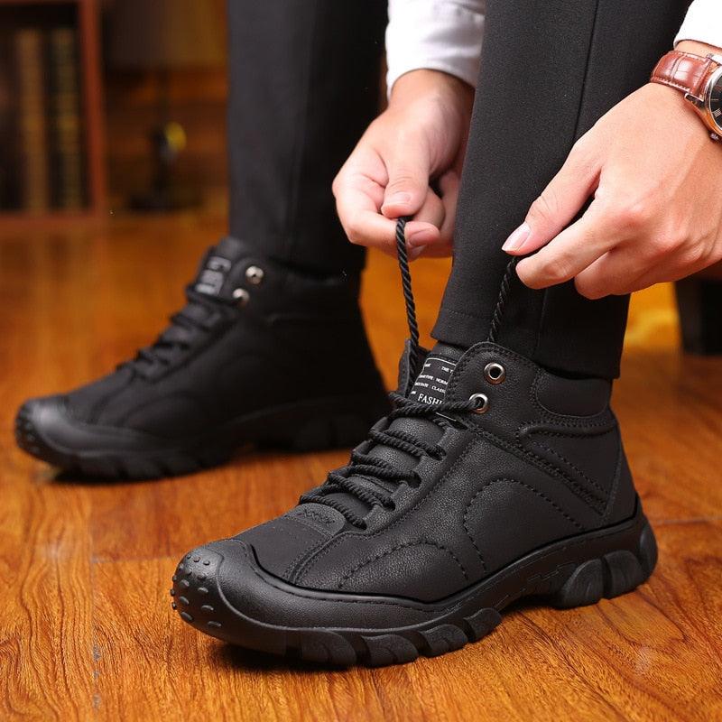 Stylish and Protective Winter Walking Boots for Men with Wear-Resistant Soles