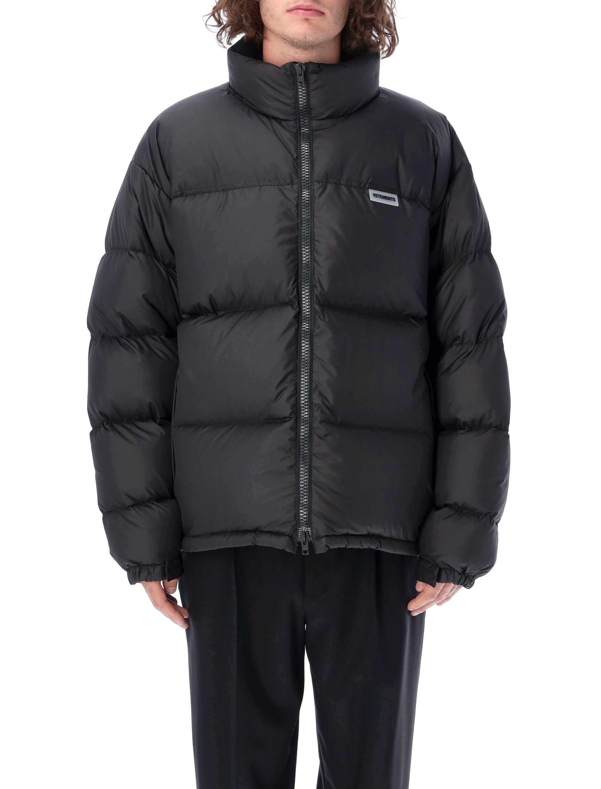 Vetements Logo Patch Zip-Up Padded Coat