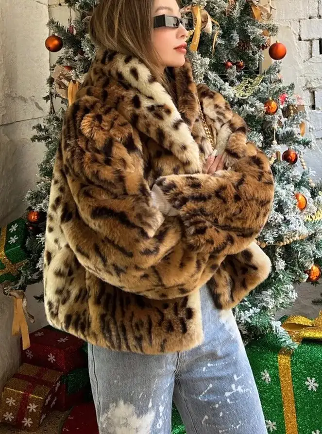 Winter Short Thick Warm Leopard Print Faux Fur Coat Women with Hood