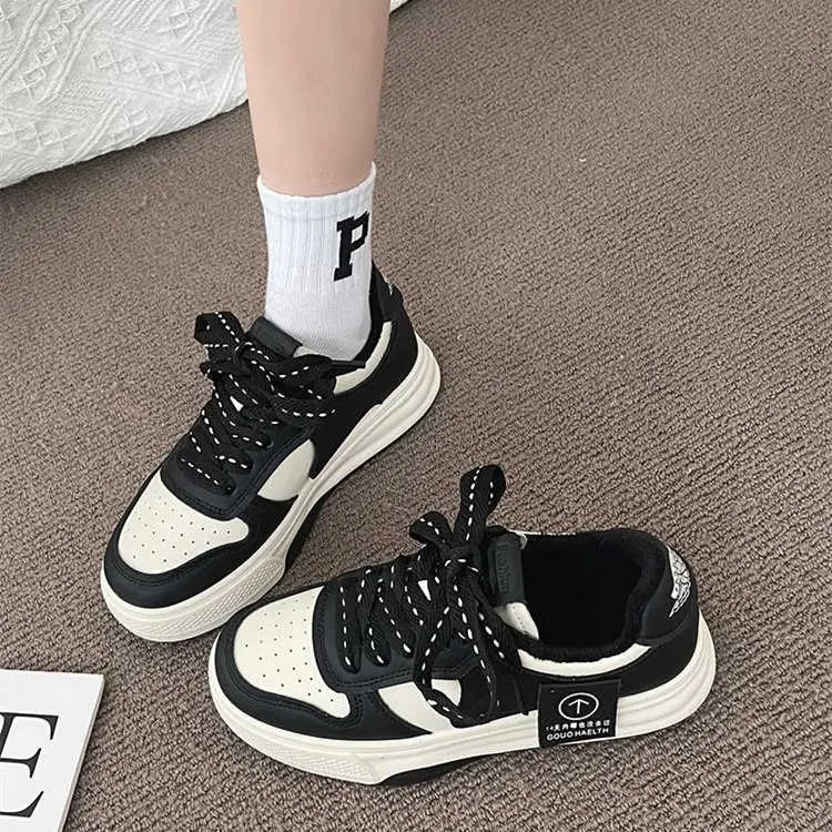 Women's Sneakers Board Shoes Bottom Khaki Black White Color Matching Fashion Women's Shoes Casual Sports Shoes